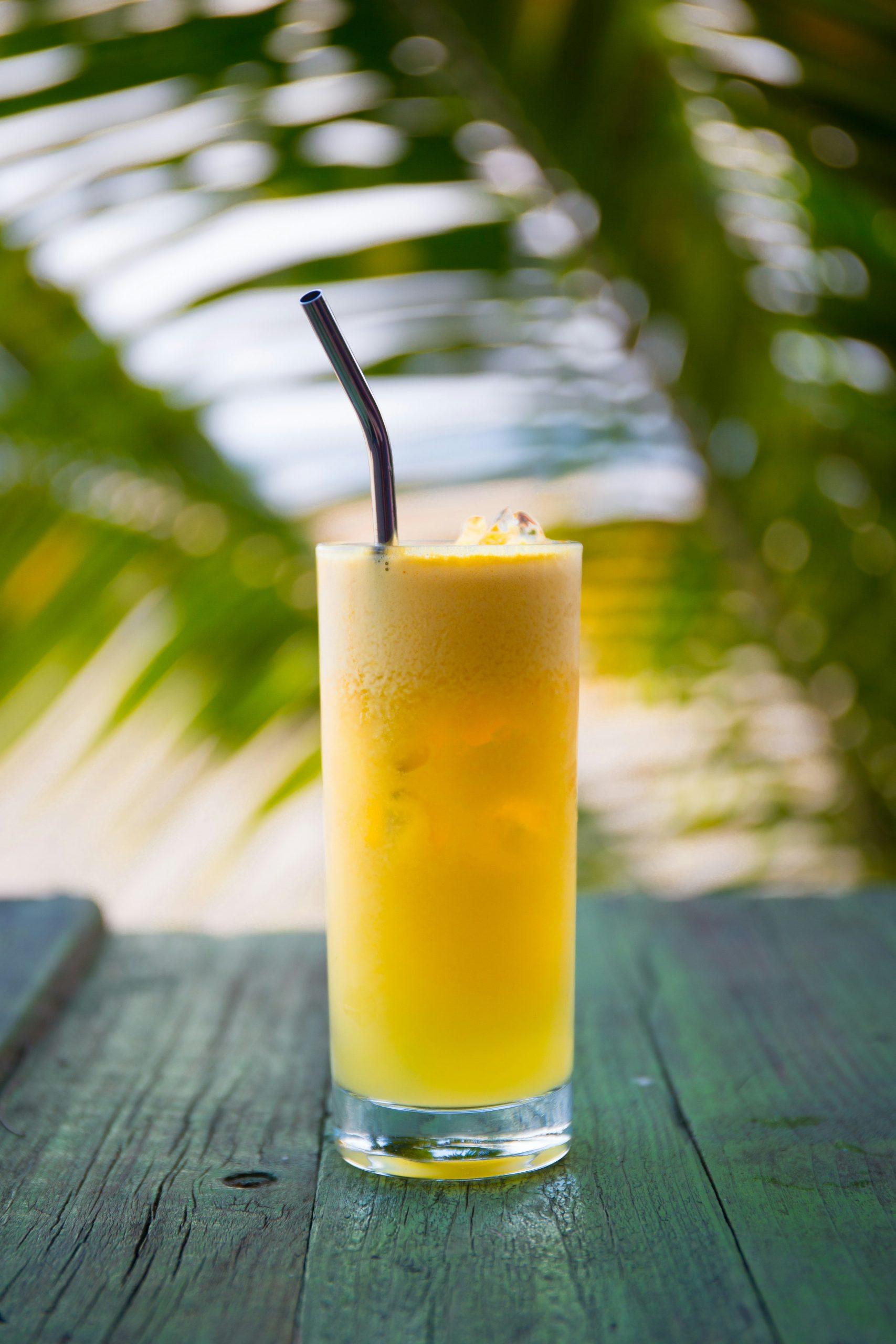 suco-tropical-amarelo-malasia